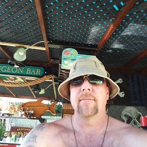 Meet your Posher, Gary